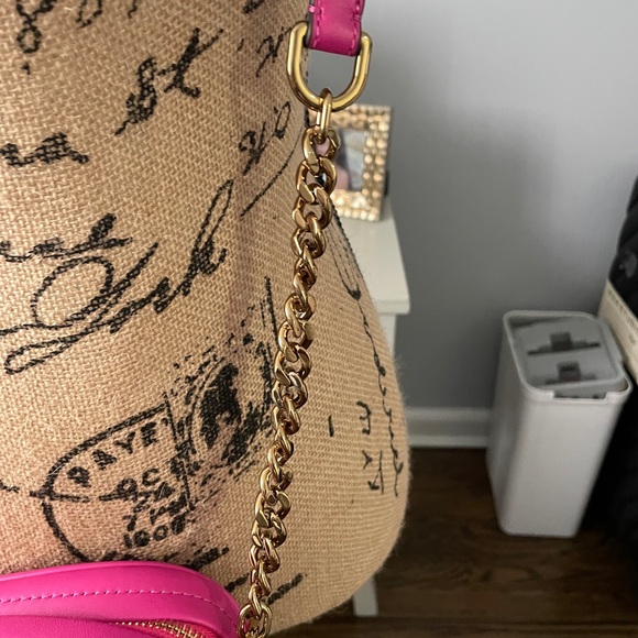 Tory Burch Pink Chevron Quilted Crossbody - Picture 3 of 12